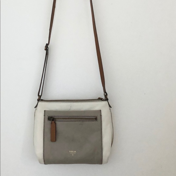 4 handbags for the price of one! - Picture 5 of 6